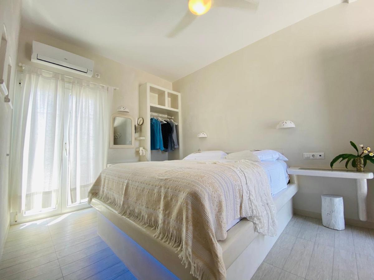 Deluxe Studios & Suites Ageri-Milos آداماس المظهر الخارجي الصورة